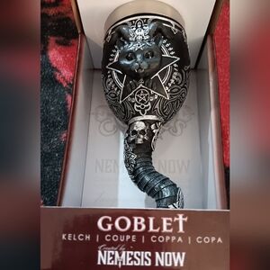 Pawzuph Goblet (NWT)